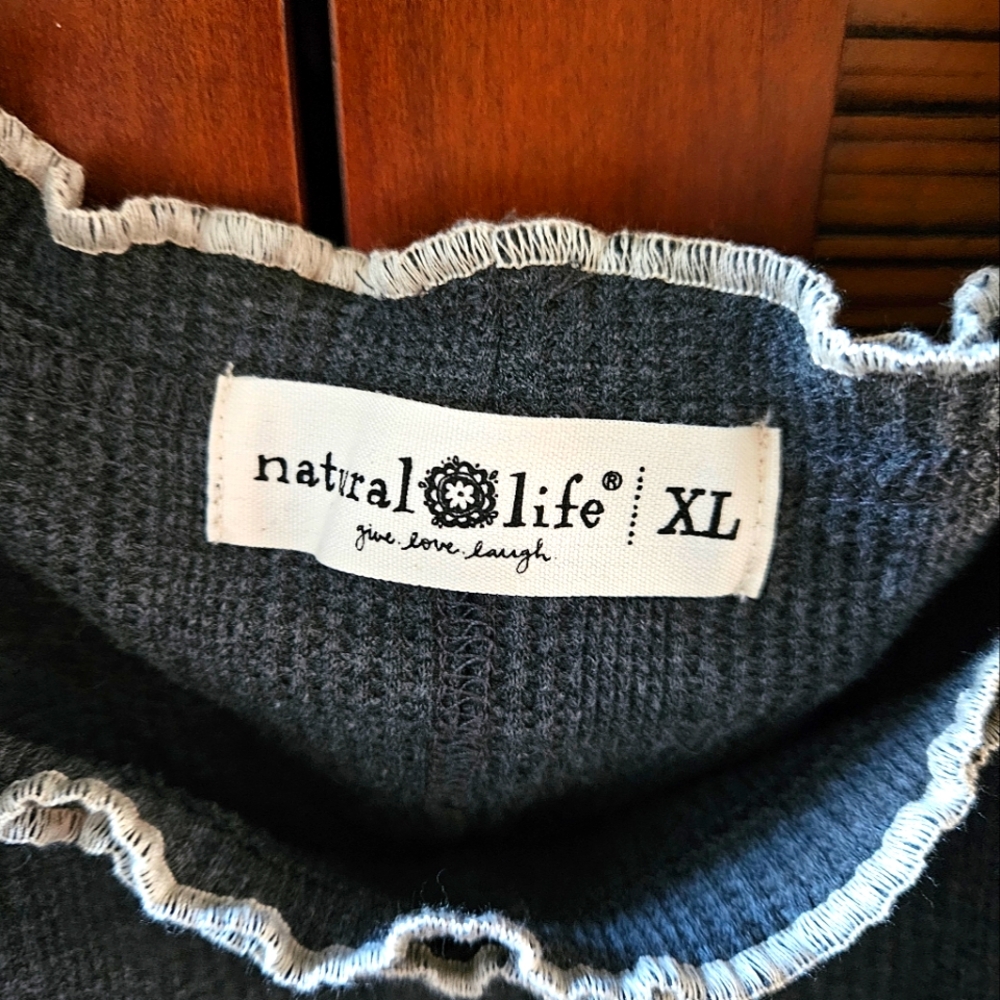 Natural Life Cropped Ruffle Tank XL - Picture 2 of 5
